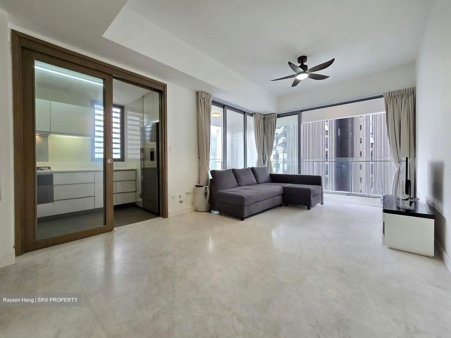 Starlight Suites (D9), Apartment #638692811